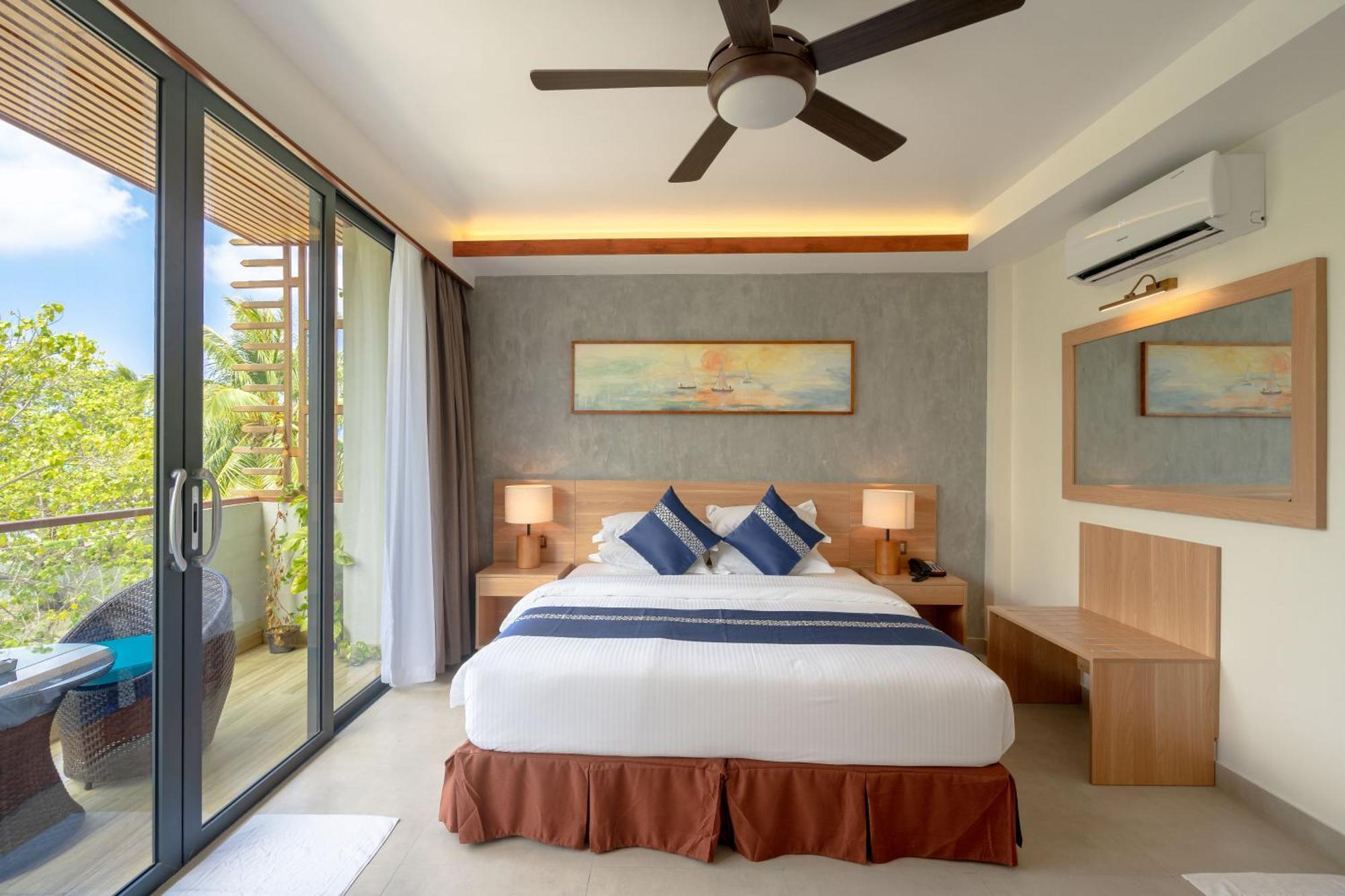 Отель Ayala Oceanview Maldives Гали Экстерьер фото